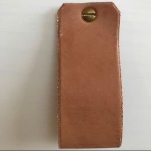 4 Leather Drawer Pulls